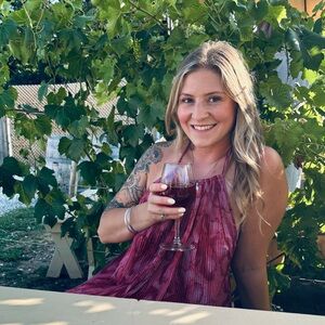 Meet your Posher, Tessa